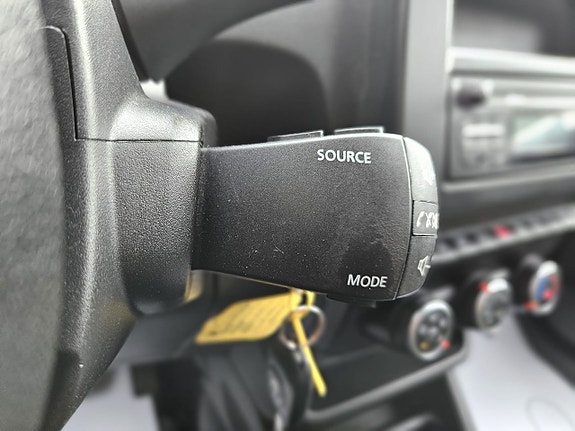 Renault Kangoo Express 19 of 21