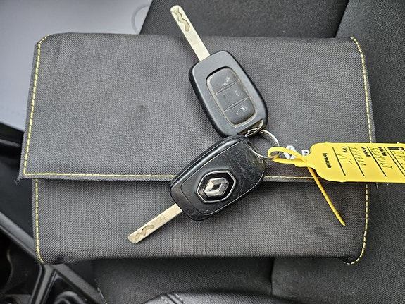 Renault Kangoo Express 21 of 21