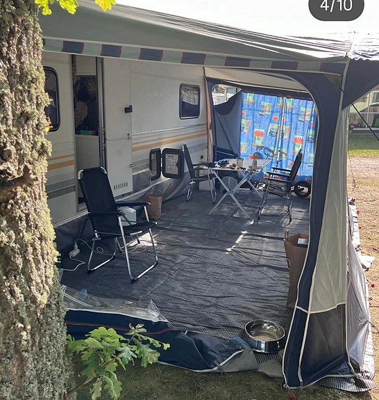 Knaus 3 of 12