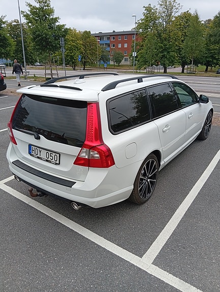 Volvo V70 14 of 14