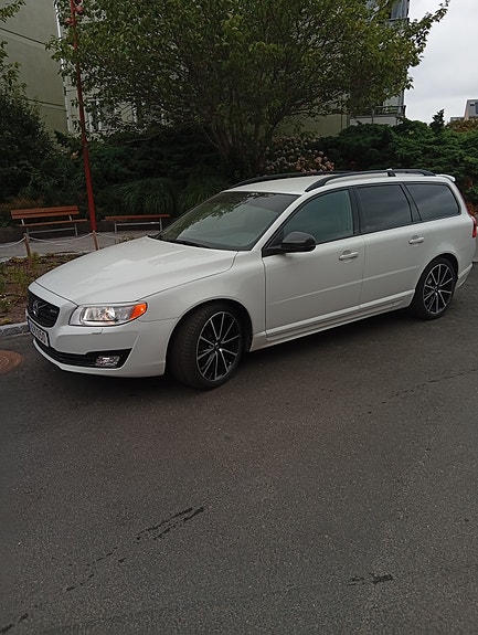 Volvo V70 12 of 14