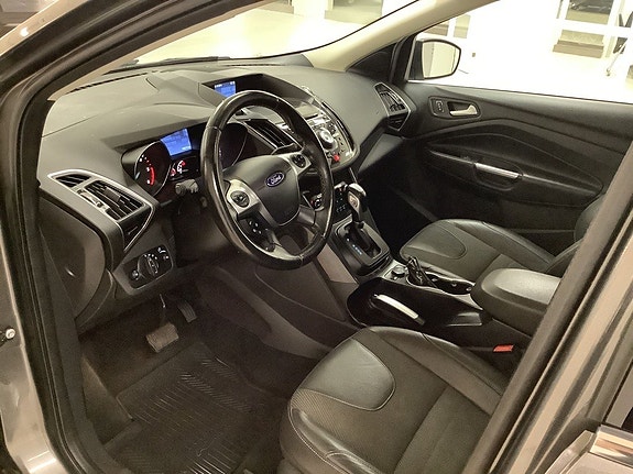 Ford Kuga 6 of 16