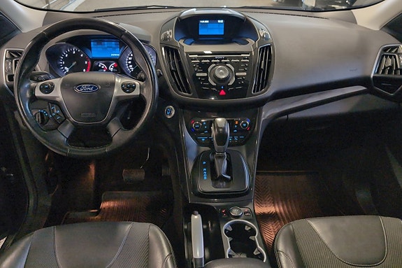Ford Kuga 10 of 16