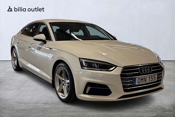 Audi A5 4 of 5