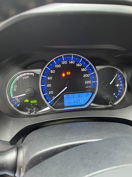 Toyota Yaris 7 of 7
