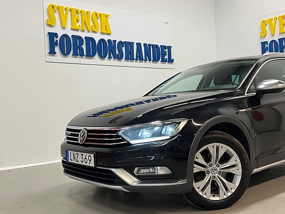 Volkswagen Passat Alltrack 2 of 28