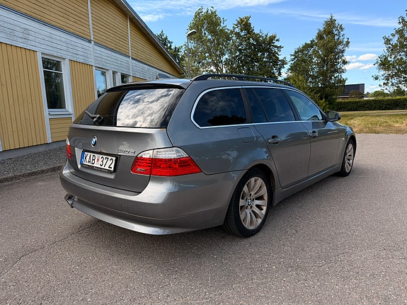 BMW 520d 4 of 11