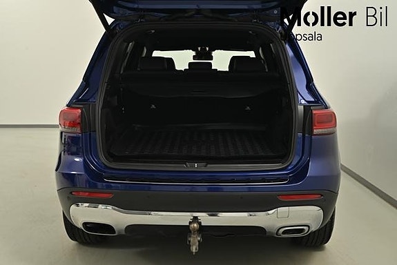 Mercedes-Benz GLB220 d 9 of 15
