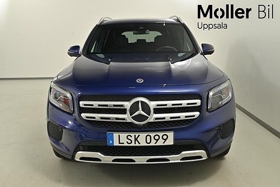 Mercedes-Benz GLB220 d 3 of 5