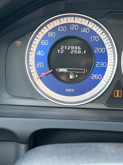 Volvo S60 7 of 11