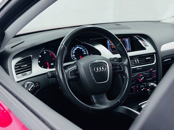 Audi A4 9 of 20