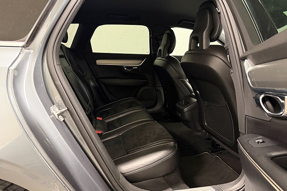 Volvo V90 25 of 28