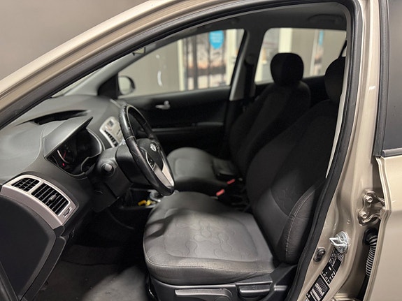 Hyundai i20 8 of 8