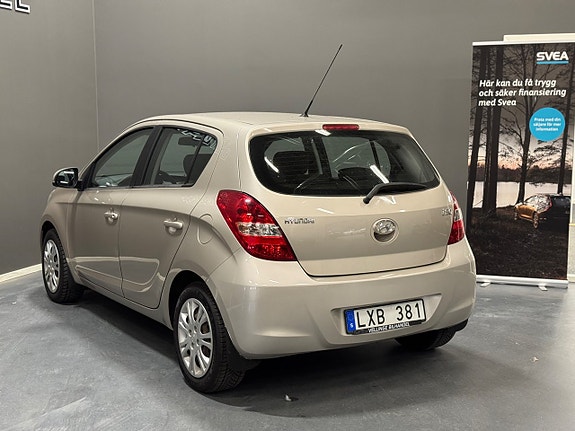 Hyundai i20 4 of 8