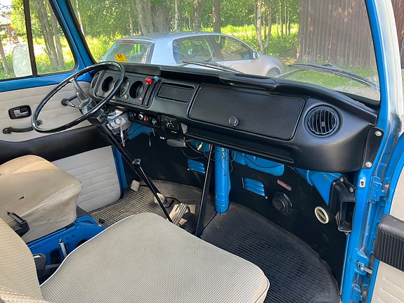 Volkswagen Transporter 4 of 5