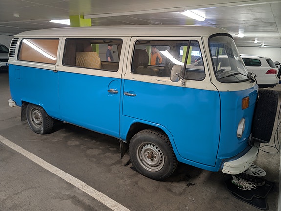 Volkswagen Transporter 2 of 5