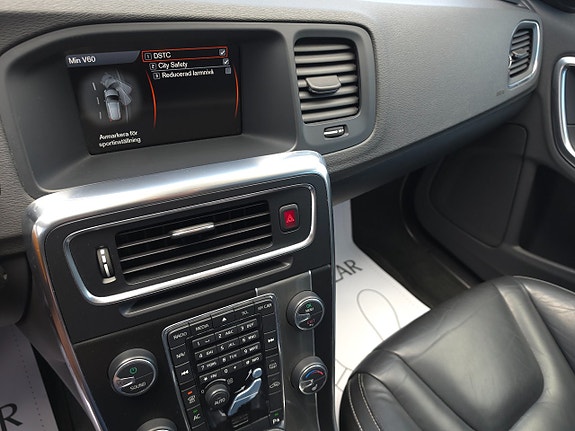 Volvo V60 13 of 14