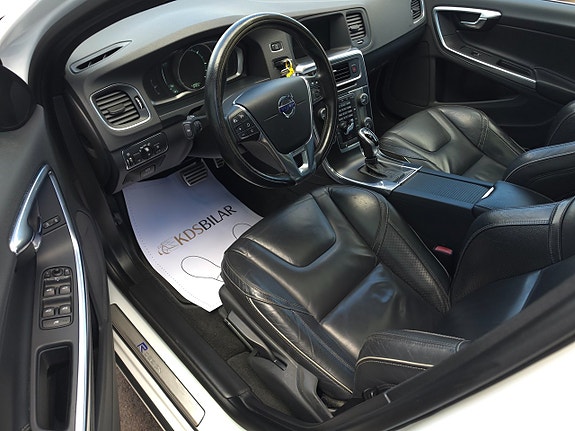 Volvo V60 9 of 14