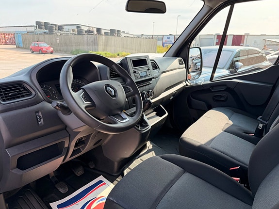 Renault Master 12 of 22