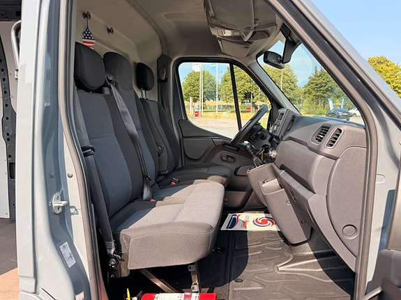Renault Master 21 of 22