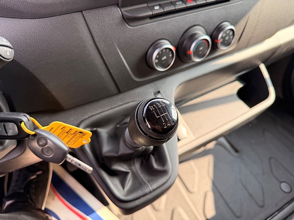 Renault Master 20 of 22