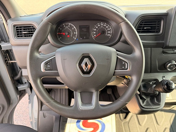 Renault Master 14 of 22