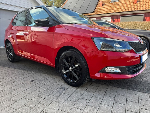 Skoda Fabia 3 of 5
