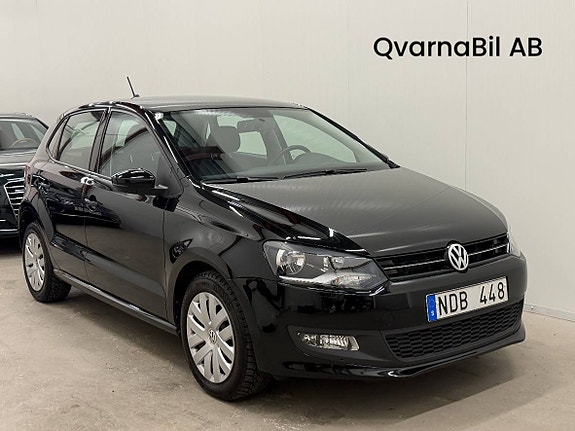 Volkswagen Polo 2 of 5