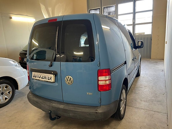 Volkswagen Caddy 4 of 5