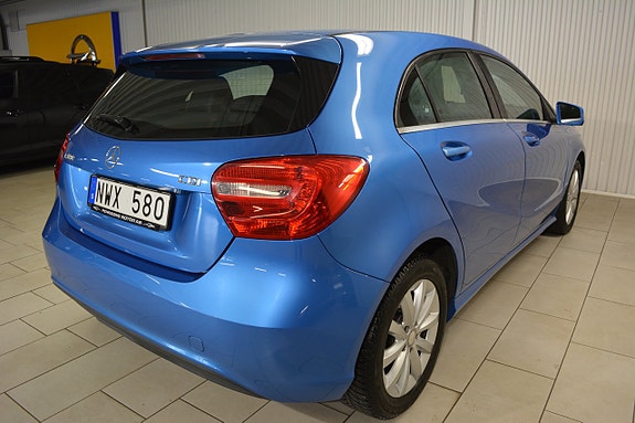 Mercedes-Benz A180 7 of 15