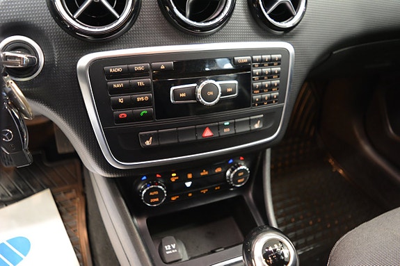 Mercedes-Benz A180 12 of 15