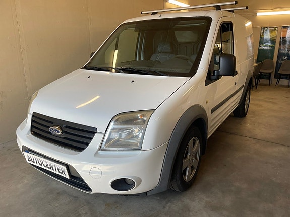 Ford Transit Connect 3 of 5