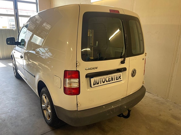 Volkswagen Caddy 4 of 5