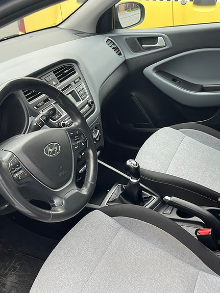Hyundai i20 5 of 5