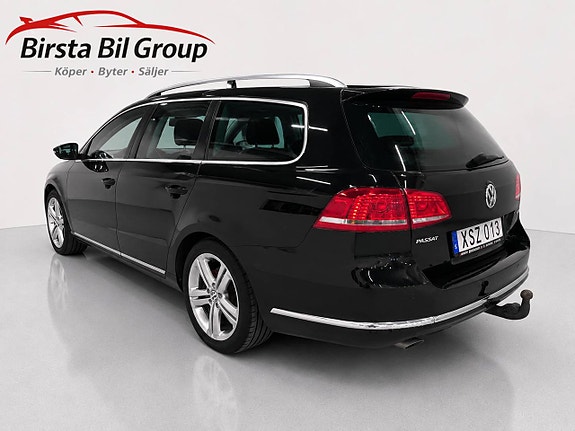 Volkswagen Passat 4 of 22