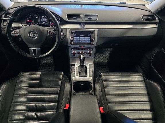 Volkswagen Passat 9 of 22
