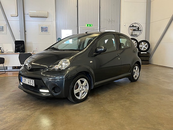 Toyota Aygo 4 of 14