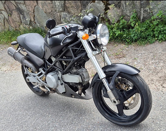 Ducati Monster 620ie Dark 2 of 3