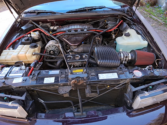 Chevrolet Impala 2 of 5