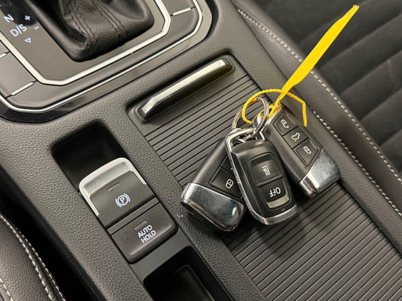 Volkswagen Passat 24 of 29
