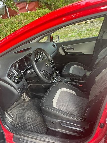 Kia Ceed 5 of 6