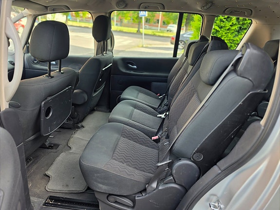 Renault Espace 28 of 28