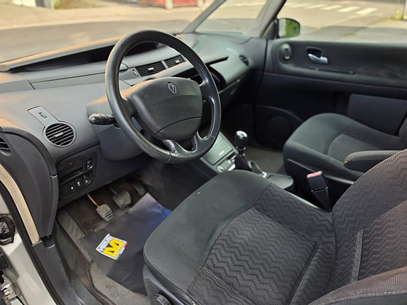 Renault Espace 25 of 28