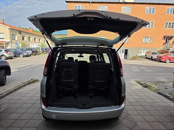 Renault Espace 21 of 28