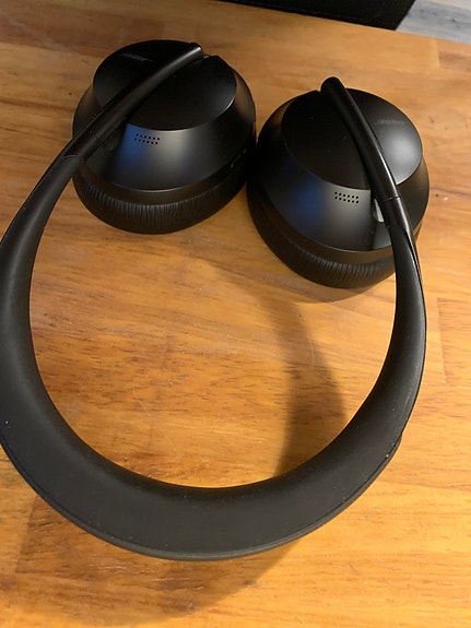 Bose 700 trådlösa hörlurar bluetooth ANC noise cancelling image 3