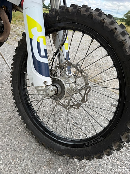 Husqvarna FE 350 2 of 5