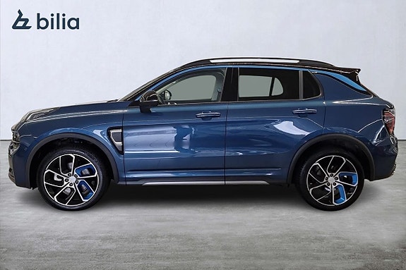 Lynk & Co 01 3 of 22