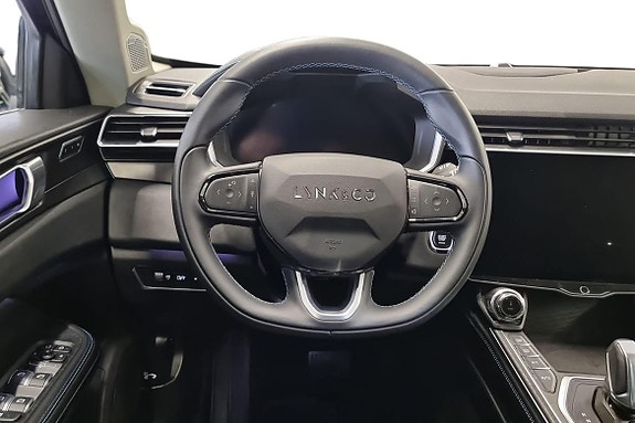 Lynk & Co 01 11 of 22