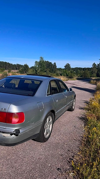 Audi A8 4 of 5