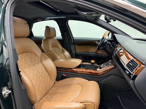 Audi A8 25 of 27